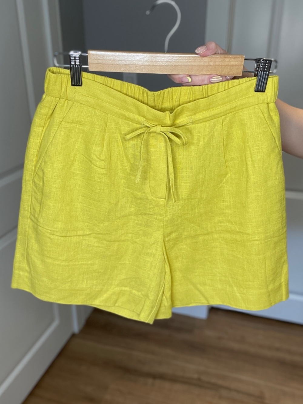 RW&Co Yellow Linen-Blend Shorts